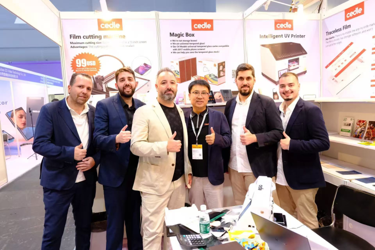 purchaser expressed recognition of cedle's products